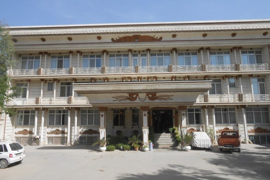رزرو هتل اخوان کرمان